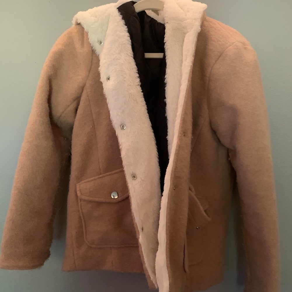 Forever21 Thick Fluffy Fleece Coat
